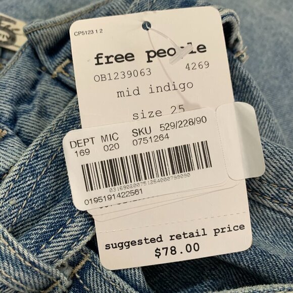 Free People East of Eden Medium Wash Denim Belted Mini Skirt Sizes 26 & 25 NWT - Picture 13 of 13